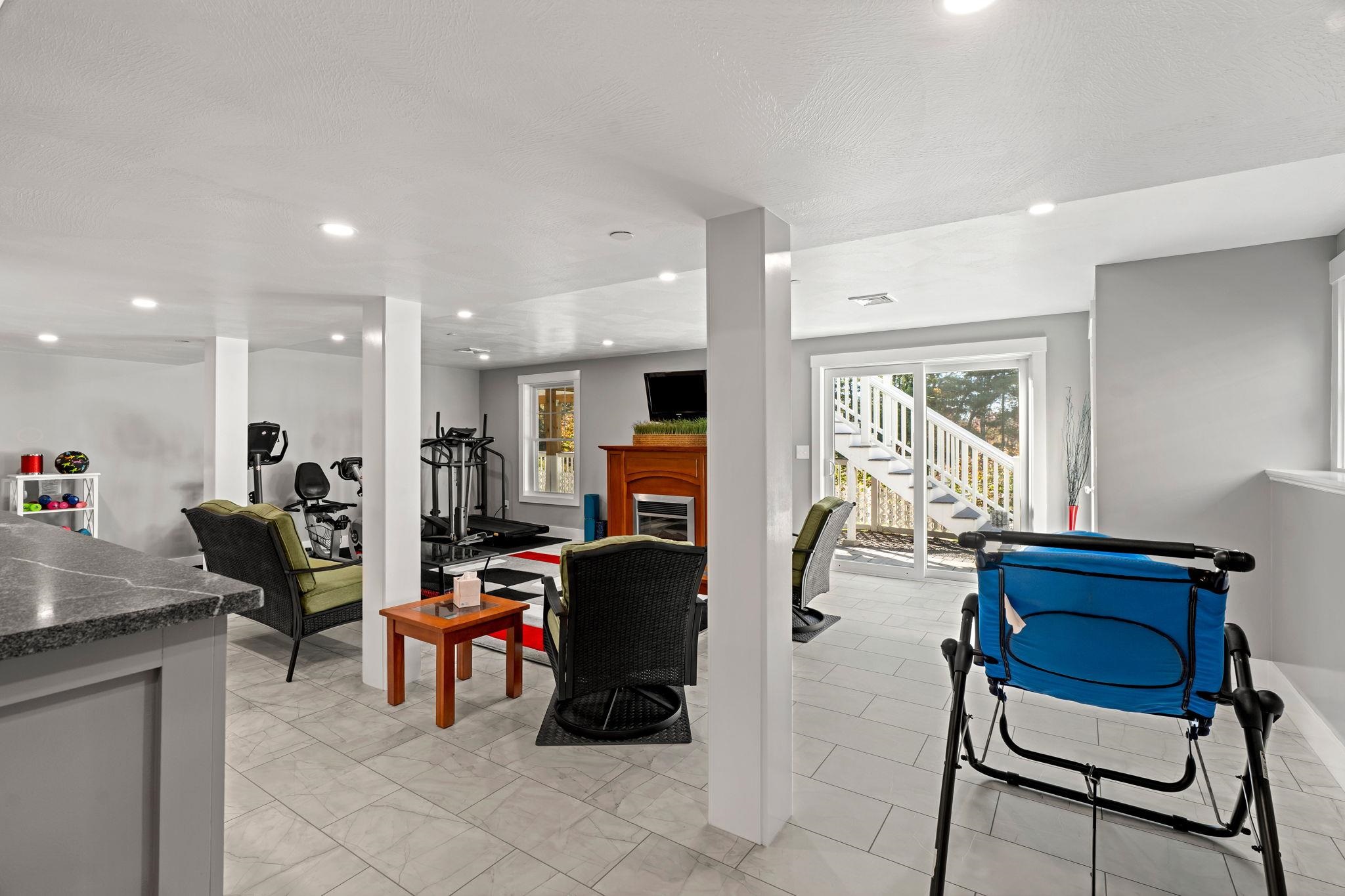 25 Dogwood Road Salem, NH 03079 - Photo 30 of 42