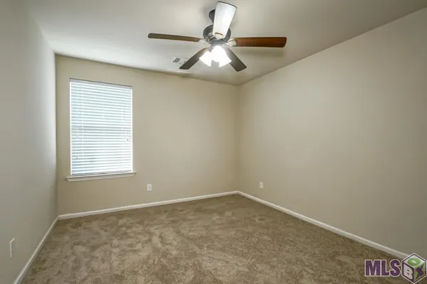 $309,999 | 10661 Braves Avenue, Denham Springs, LA 70726