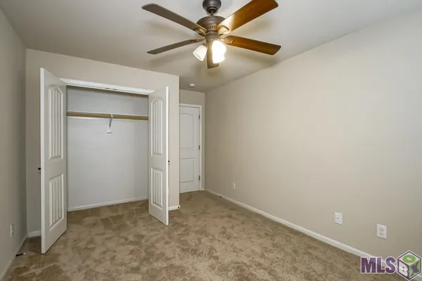 $309,999 | 10661 Braves Avenue, Denham Springs, LA 70726