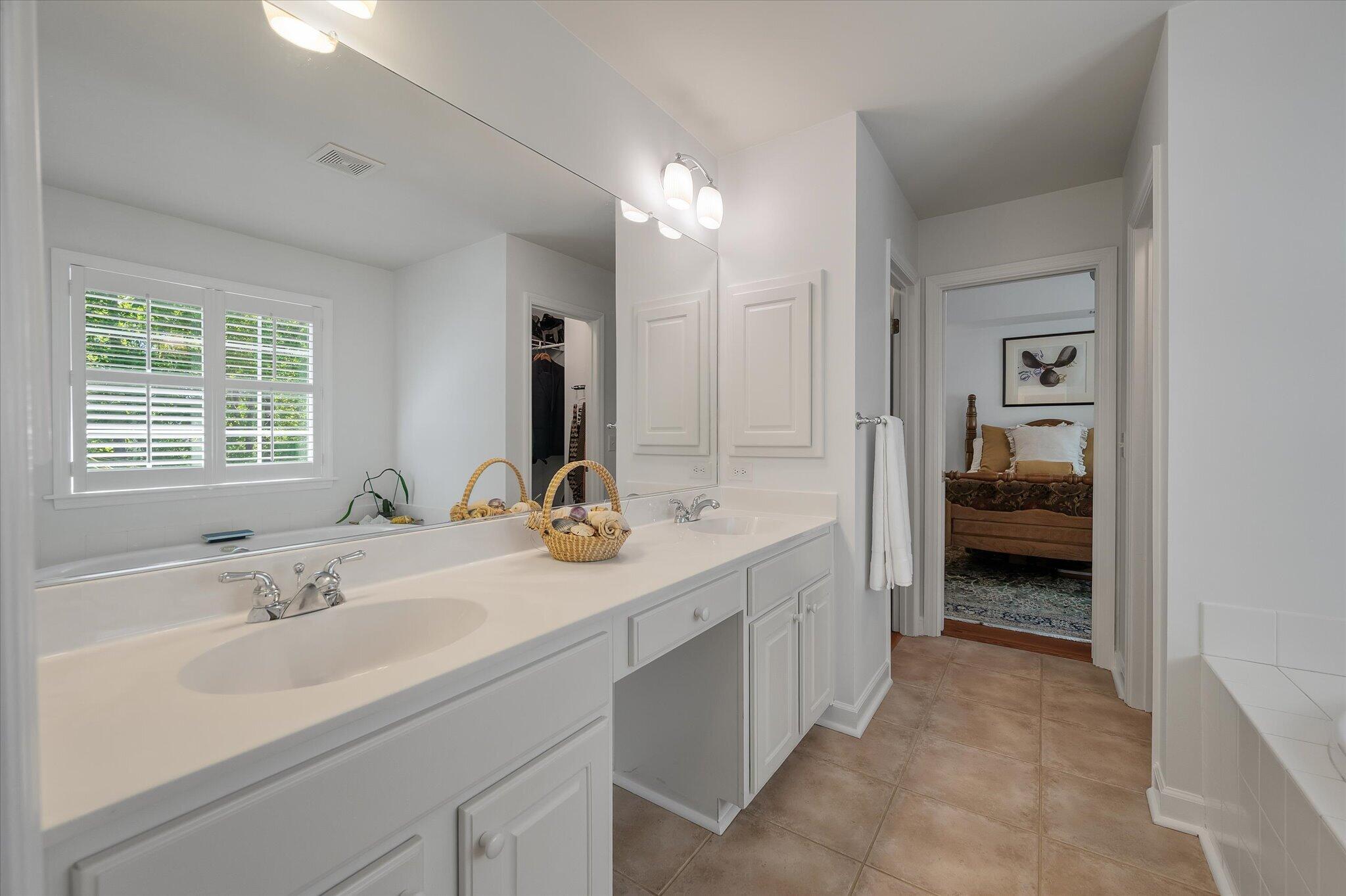 1516 Devol Street Mount Pleasant, SC 29466 - Photo 26 of 65 Primary Bathroom