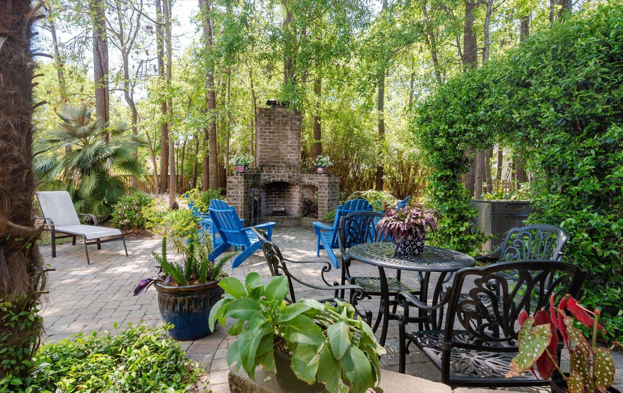 1516 Devol Street Mount Pleasant, SC 29466 - Photo 40 of 65 Backyard