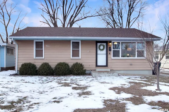 $129,900 | 411 Capri Street, Pekin, IL 61554