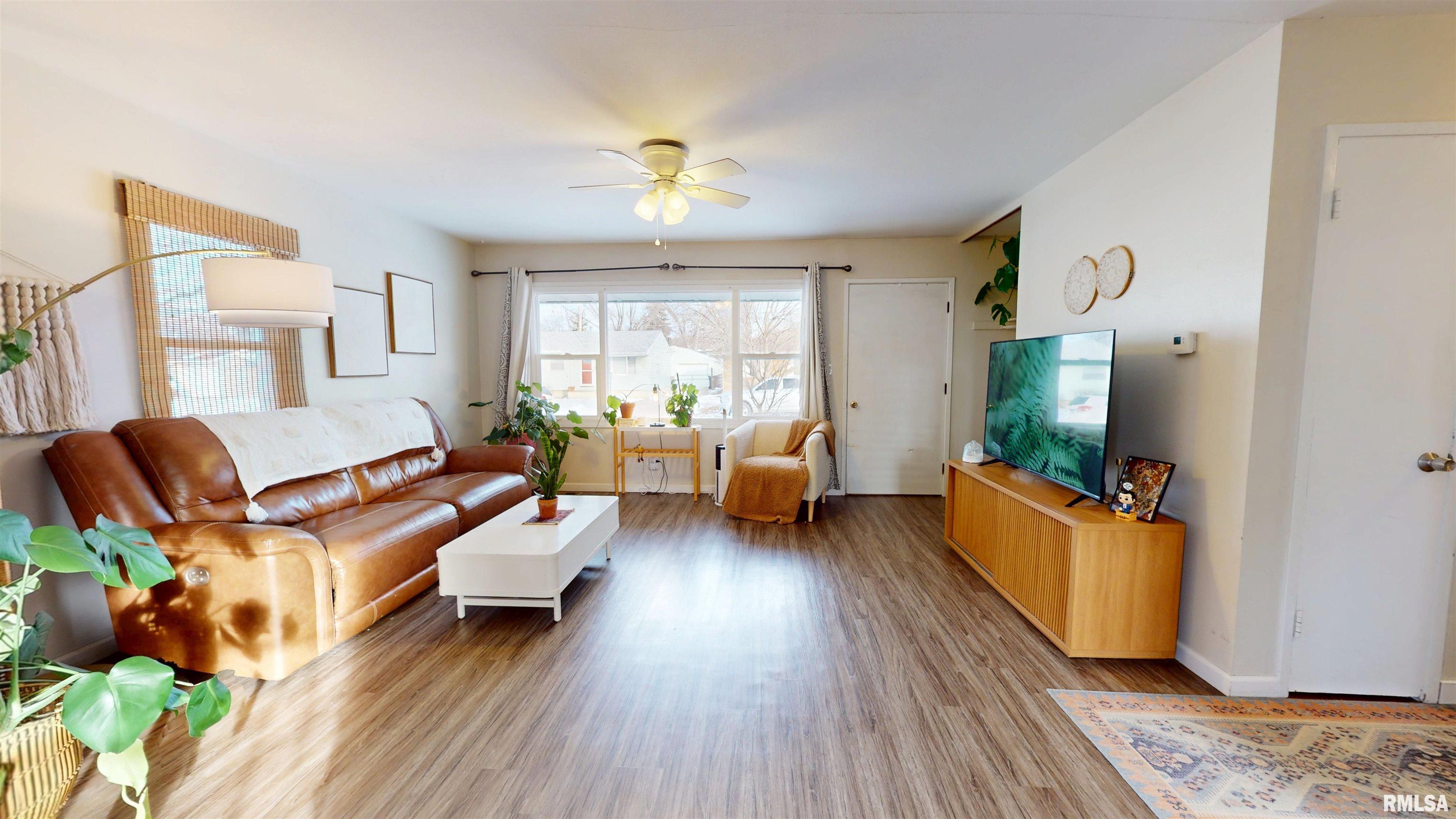 411 Capri Street Pekin, IL 61554 - Photo 11 of 19