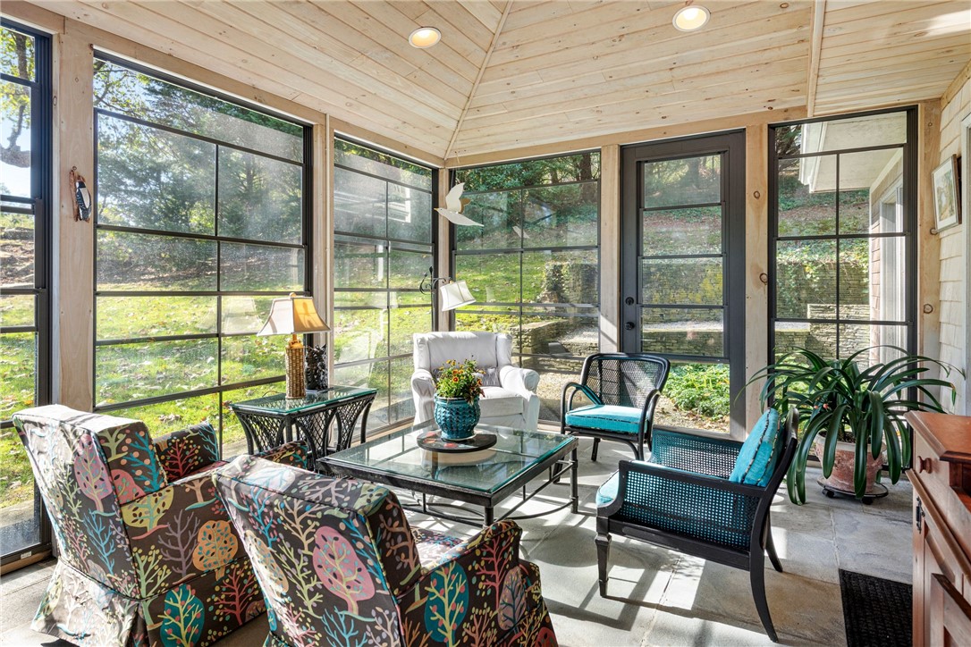 140 Connection Street Newport, RI 02840 - Photo 13 of 37 Beautiful light