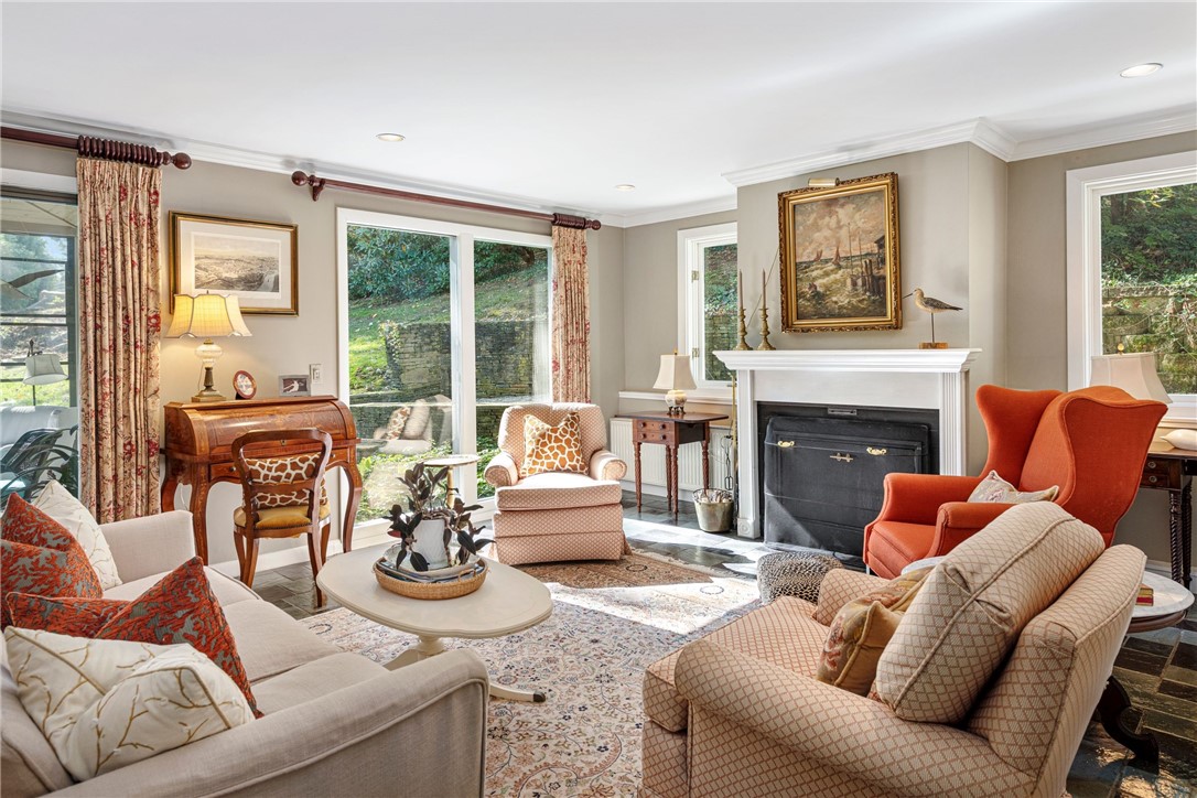 140 Connection Street Newport, RI 02840 - Photo 17 of 37