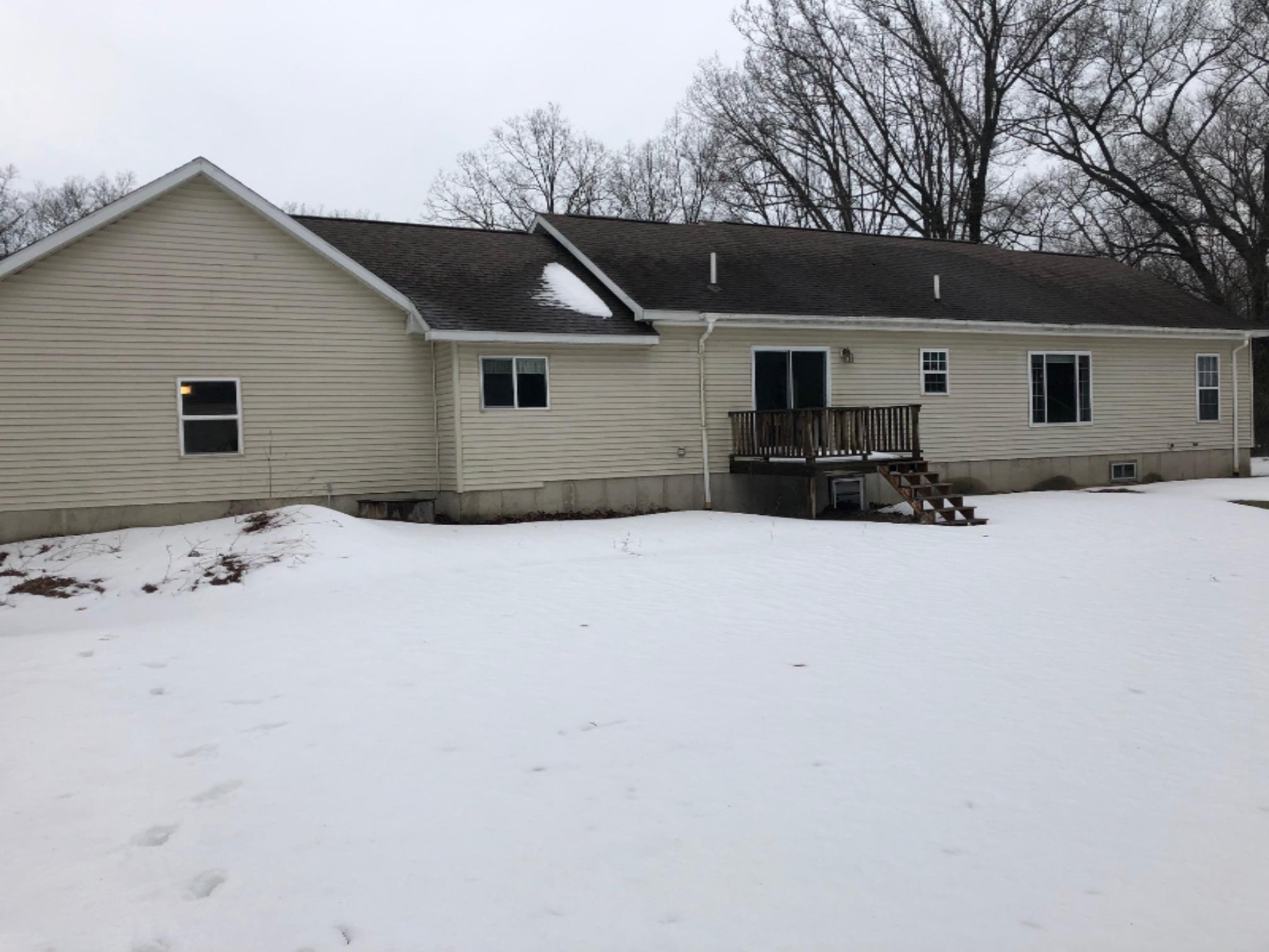 1908 South Maple Island Road Muskegon, MI 49442 - Photo 4 of 18 4
