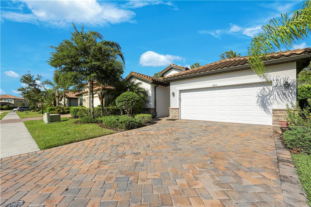 4331 Raffia Palm Circle Naples, FL 34119 - Photo 27 of 36