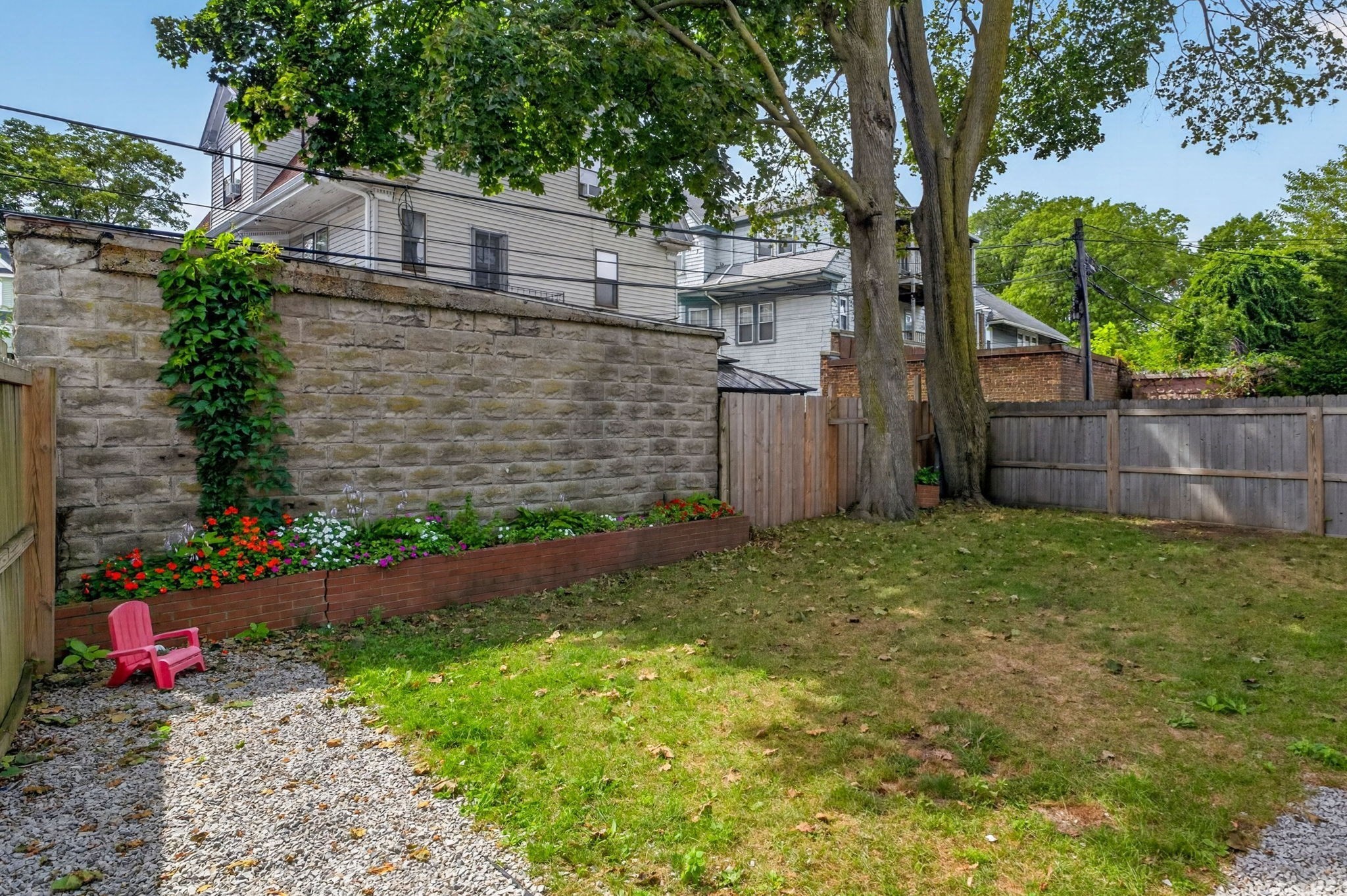 16 Pasadena Road, Unit 3 Boston, MA 02121 - Photo 13 of 19 Gallery Image 13