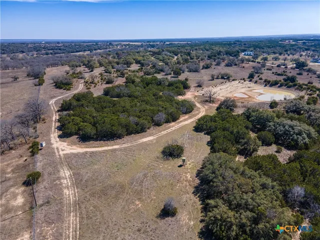 $1,300,000 | 400 Indian Hills Road, Gatesville, TX 76528