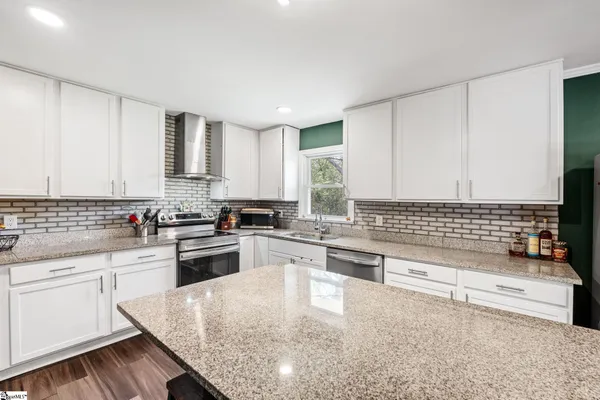 $299,500 | 210 Ligon Drive, Anderson, SC 29621