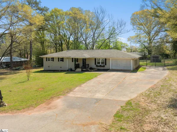 $299,500 | 210 Ligon Drive, Anderson, SC 29621