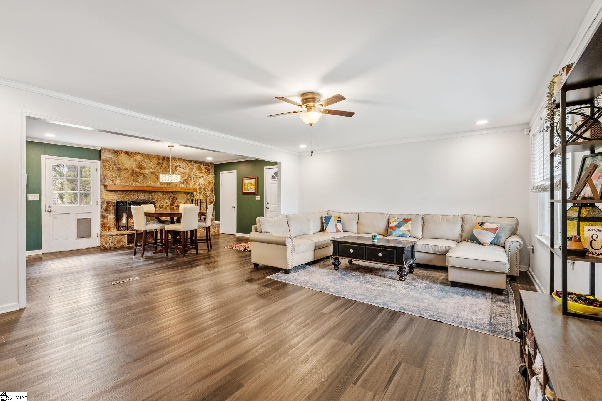 210 Ligon Drive Anderson, SC 29621 - Photo 5 of 38