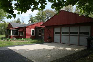 8175 Summerfield Road Petersburg, MI 49270 - Photo 2 of 20 Garage