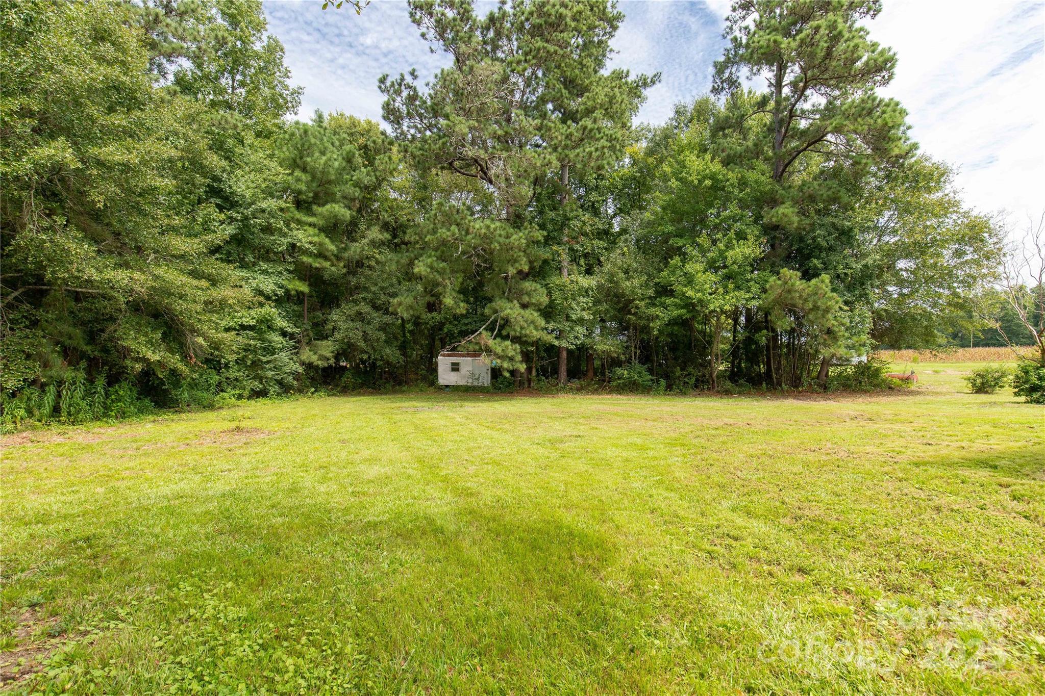 1107 East Doc Garris Road Lancaster, SC 29720 - Photo 29 of 32 Gallery Image 29