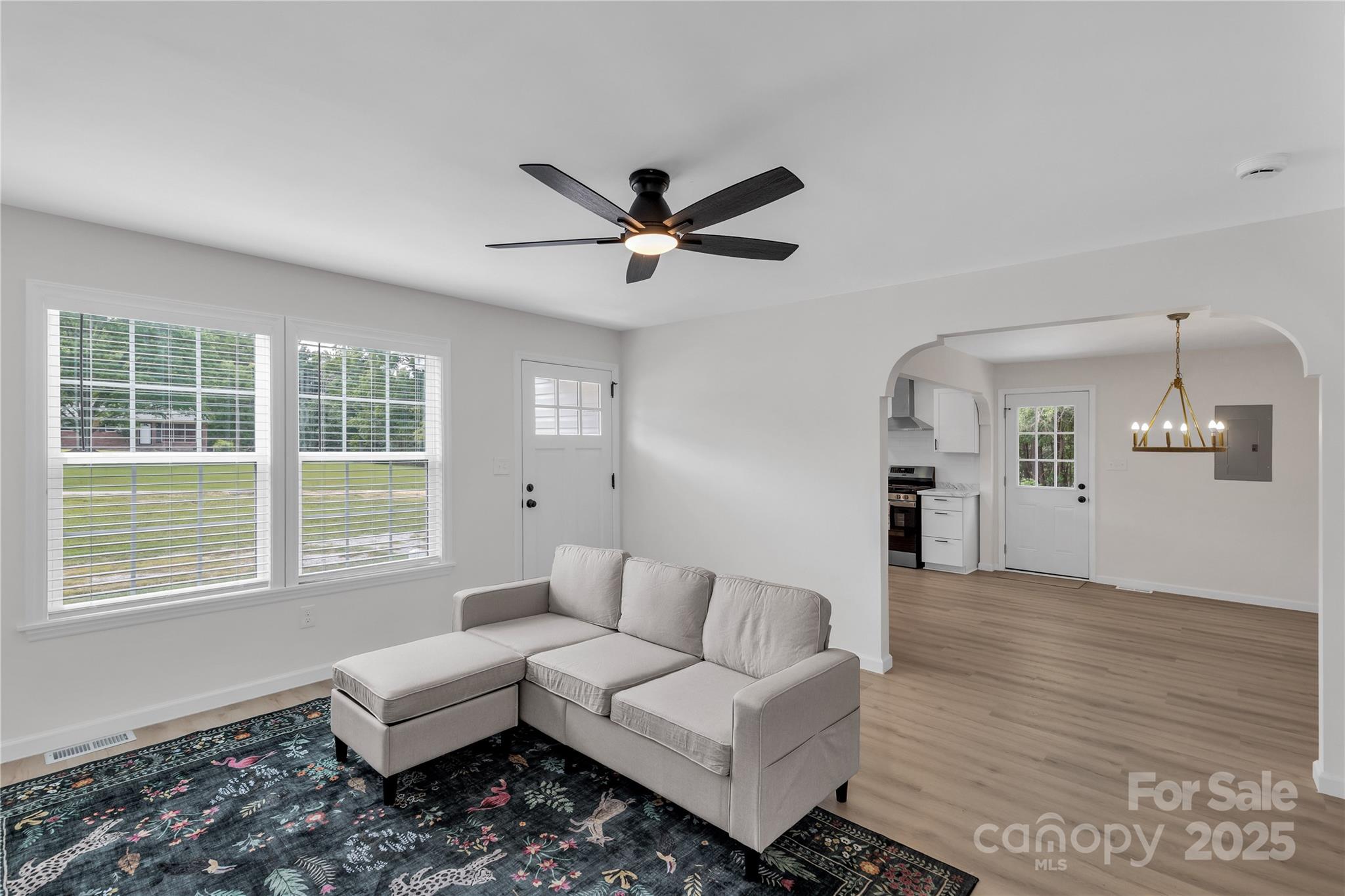 1107 East Doc Garris Road Lancaster, SC 29720 - Photo 6 of 32 Gallery Image 6