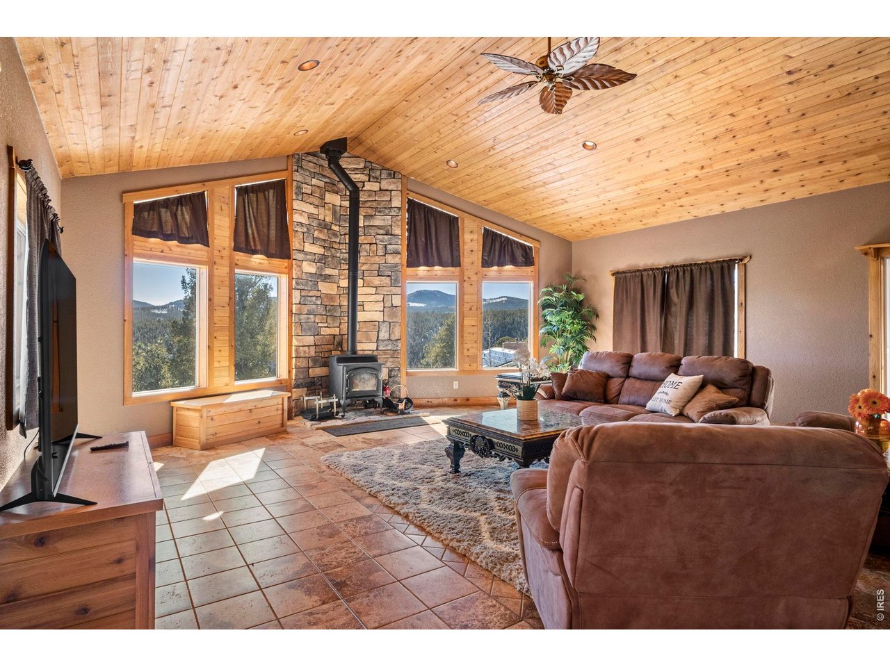 412 Evergreen Road Black Hawk, CO 80422 - Photo 15 of 41