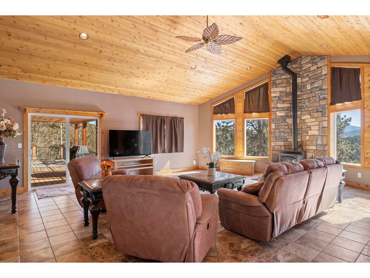 412 Evergreen Road Black Hawk, CO 80422 - Photo 16 of 41