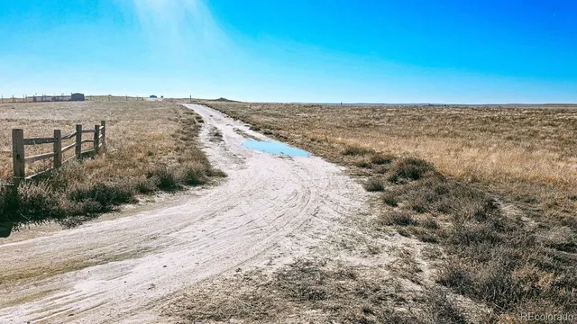 $129,900 | 3900 County Road L, Wiggins, CO 80654