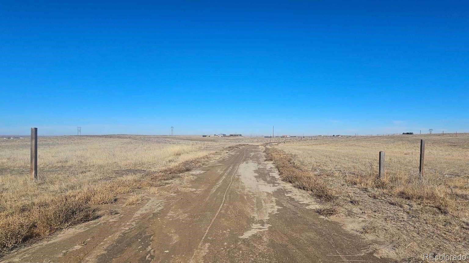 3900 County Road L Wiggins, CO 80654 - Photo 33 of 35 a view of an ocean