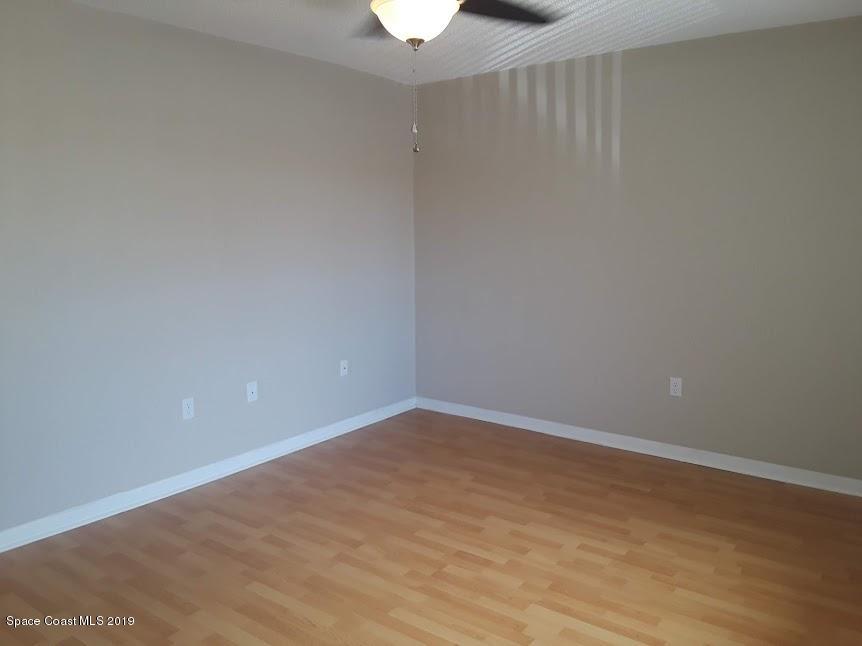 612 Ridge Club Drive, Unit 92 Melbourne, FL 32934 - Photo 14 of 37 living room