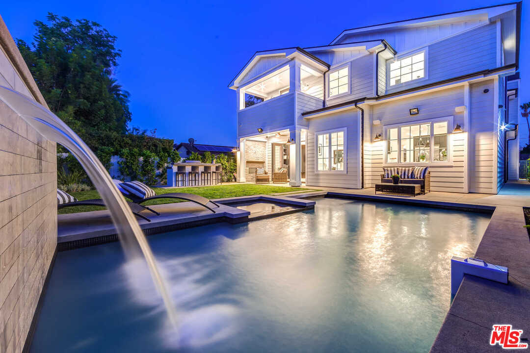 15741 Addison Street Encino, CA 91436 - Photo 19 of 20