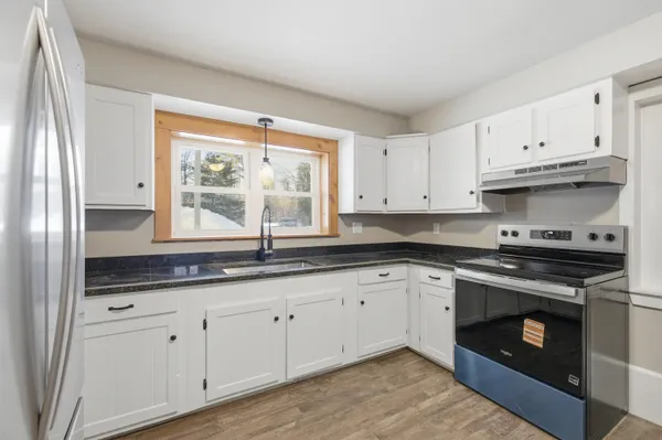 $373,000 | 795 Norway Road, Harrison, ME 04040