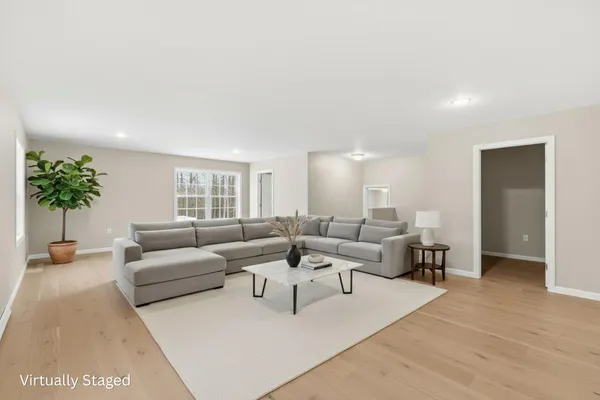 $373,000 | 795 Norway Road, Harrison, ME 04040