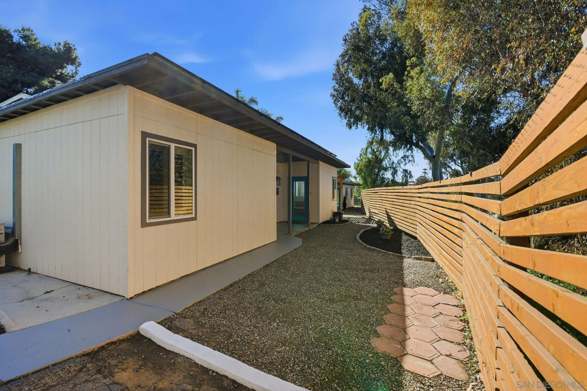 2508 Rae Place National City, CA 91950 - Photo 27 of 35