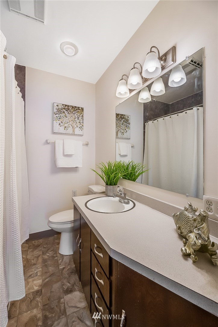 701 North 79th Street Seattle, WA 98103 - Photo 14 of 30 Gallery Image 14
