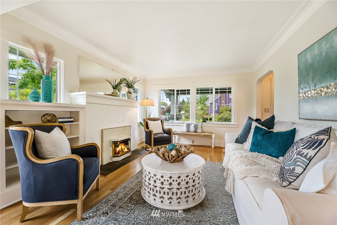 701 North 79th Street Seattle, WA 98103 - Photo 4 of 30 Gallery Image 4