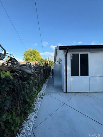 $4,000 | 8603 Delco Avenue, Winnetka, CA 91306