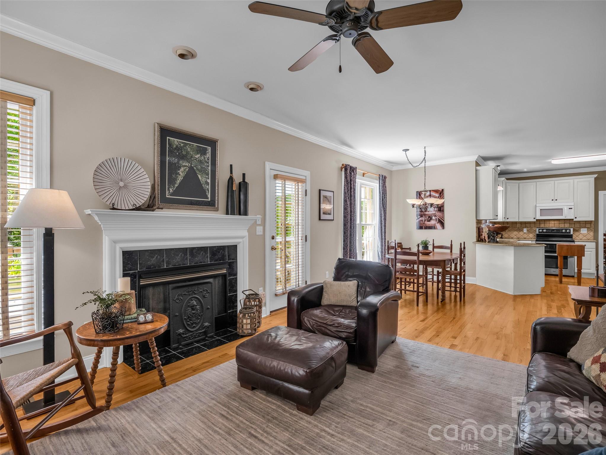 1042 Columbine Road Asheville, NC 28704 - Photo 18 of 48