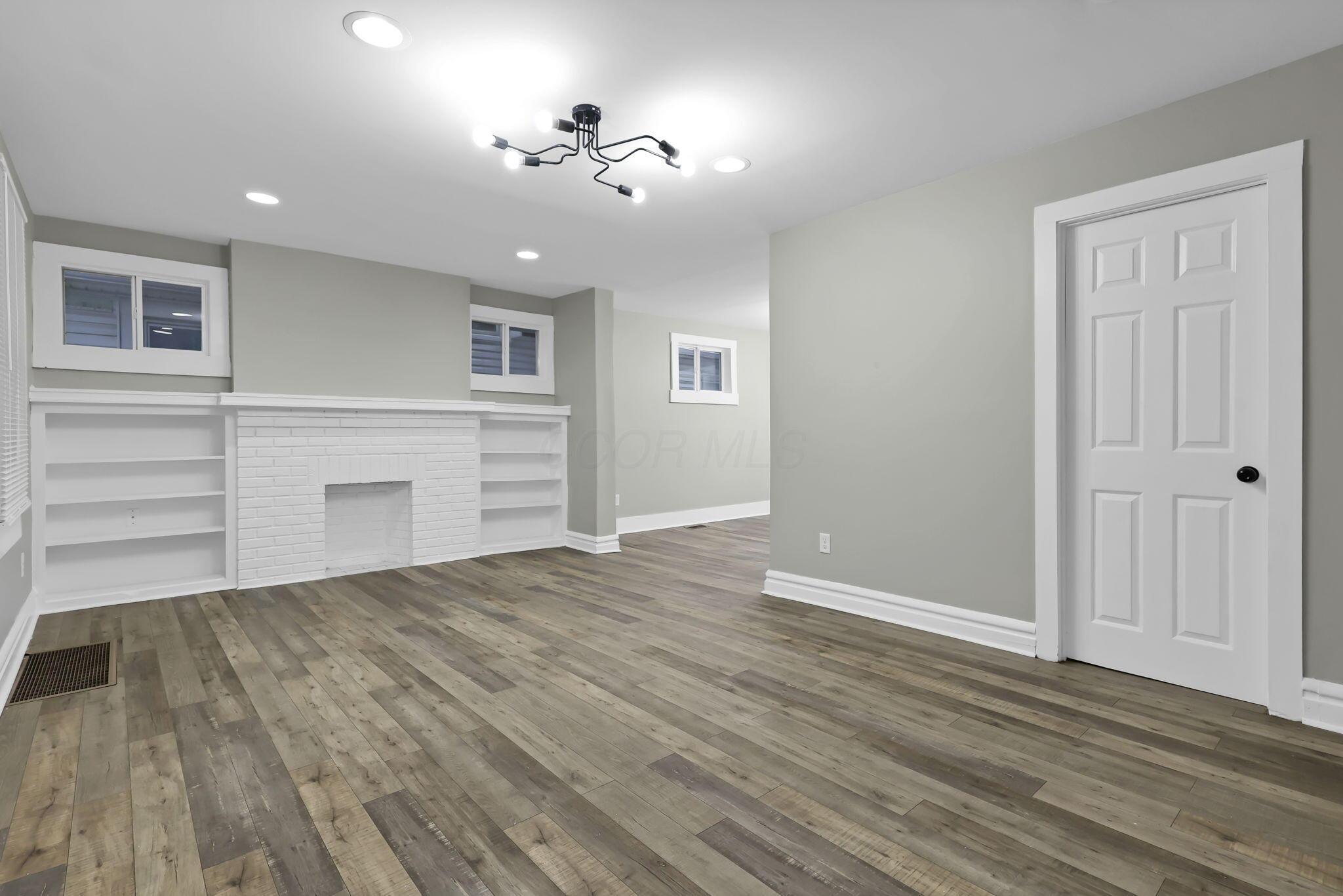 1318 Lockbourne Road Columbus, OH 43206 - Photo 9 of 53