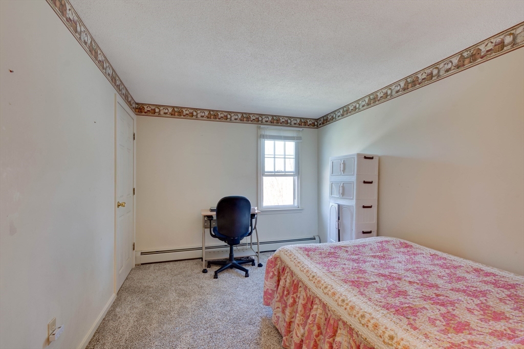 23 Vincent Circle Worcester, MA 01604 - Photo 18 of 38