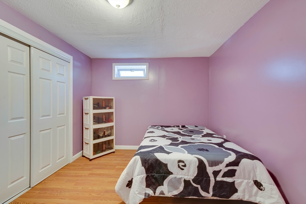 23 Vincent Circle Worcester, MA 01604 - Photo 23 of 38