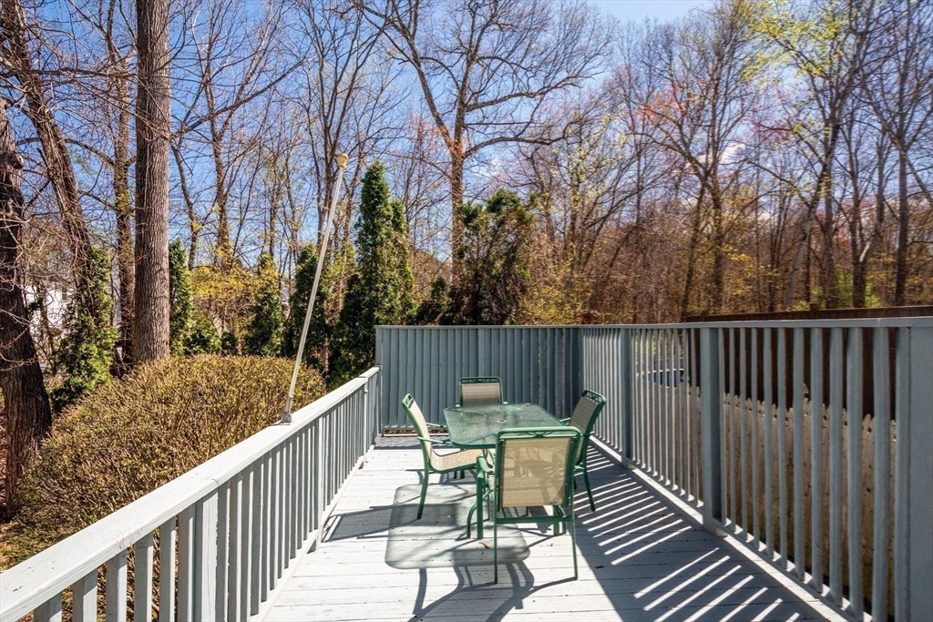 23 Vincent Circle Worcester, MA 01604 - Photo 30 of 38