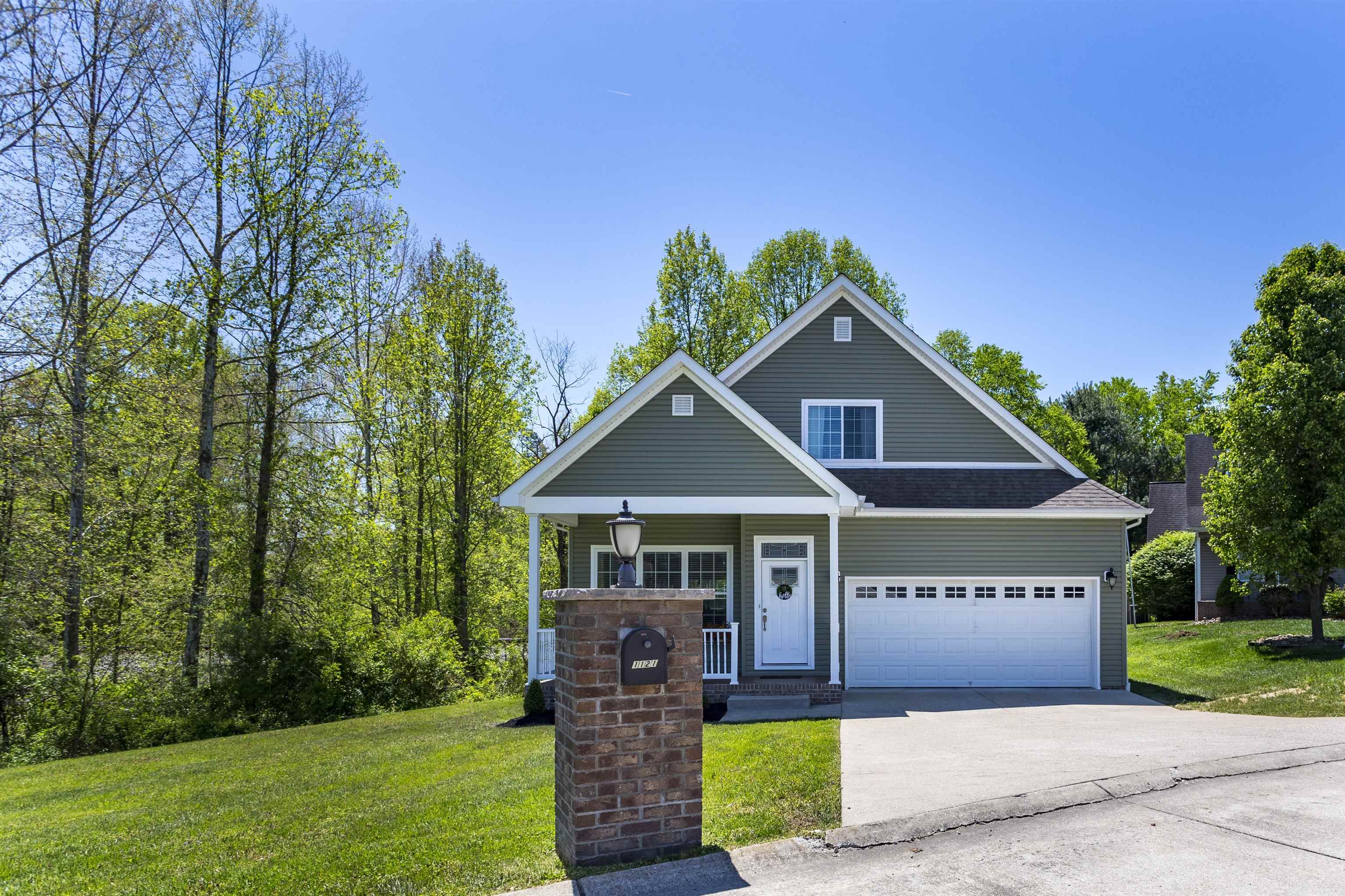 400 Oakwood Road Culloden, WV 25510 - Photo 1 of 1