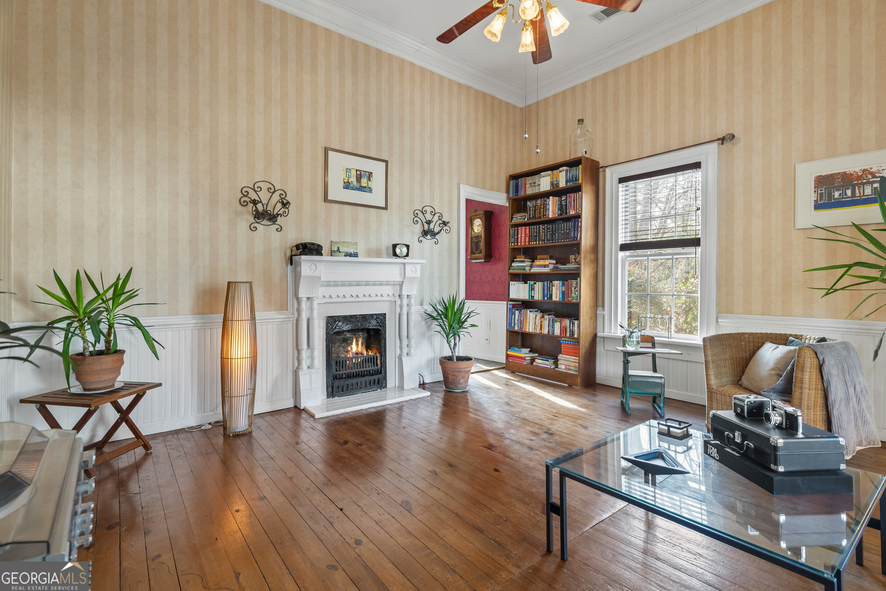 48 Georgia Avenue Comer, GA 30629 - Photo 20 of 46 a living room with furniture and a fireplace