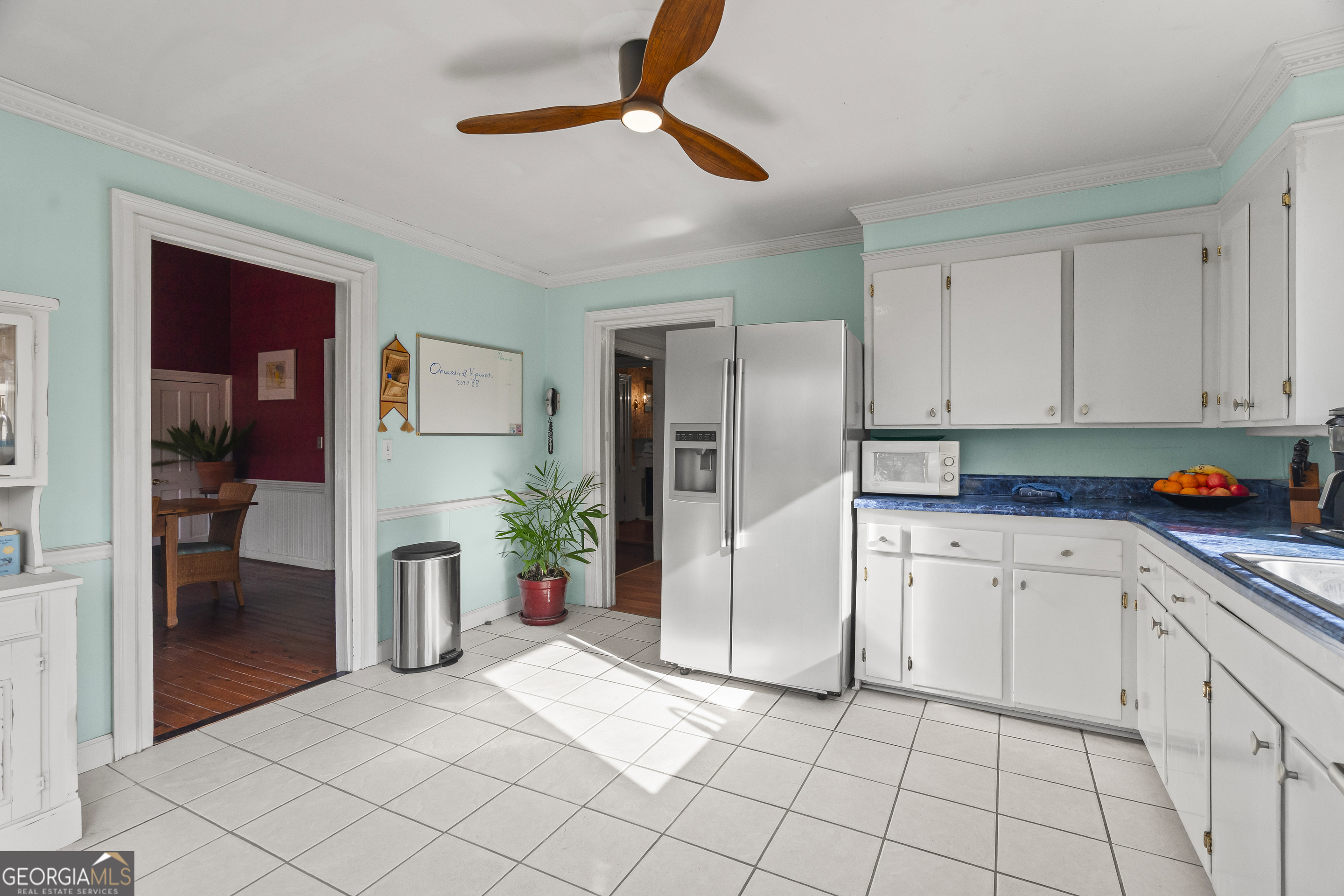 48 Georgia Avenue Comer, GA 30629 - Photo 23 of 46 a kitchen with cabinets and a stove