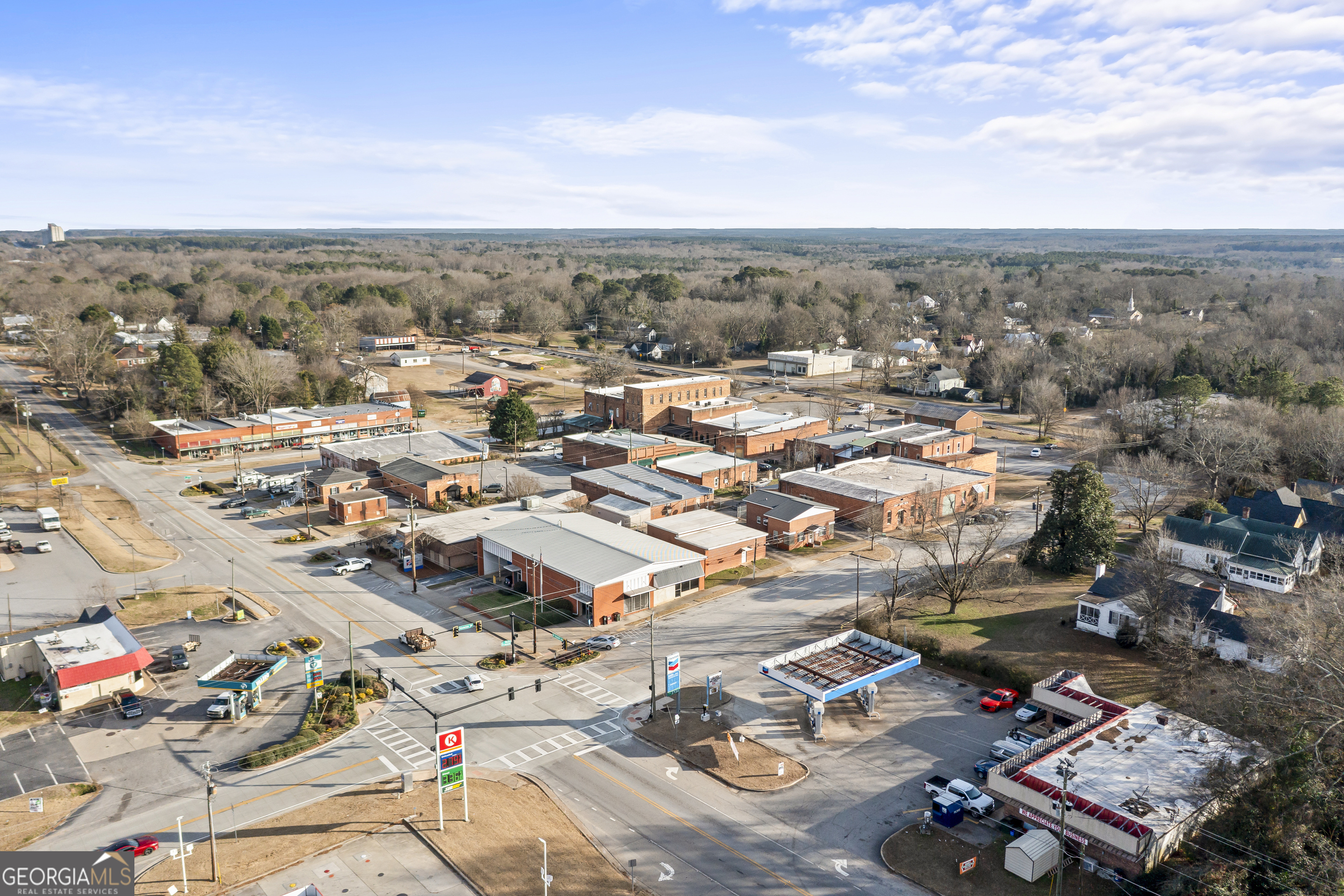 48 Georgia Avenue Comer, GA 30629 - Photo 45 of 46 an aerial view of a city