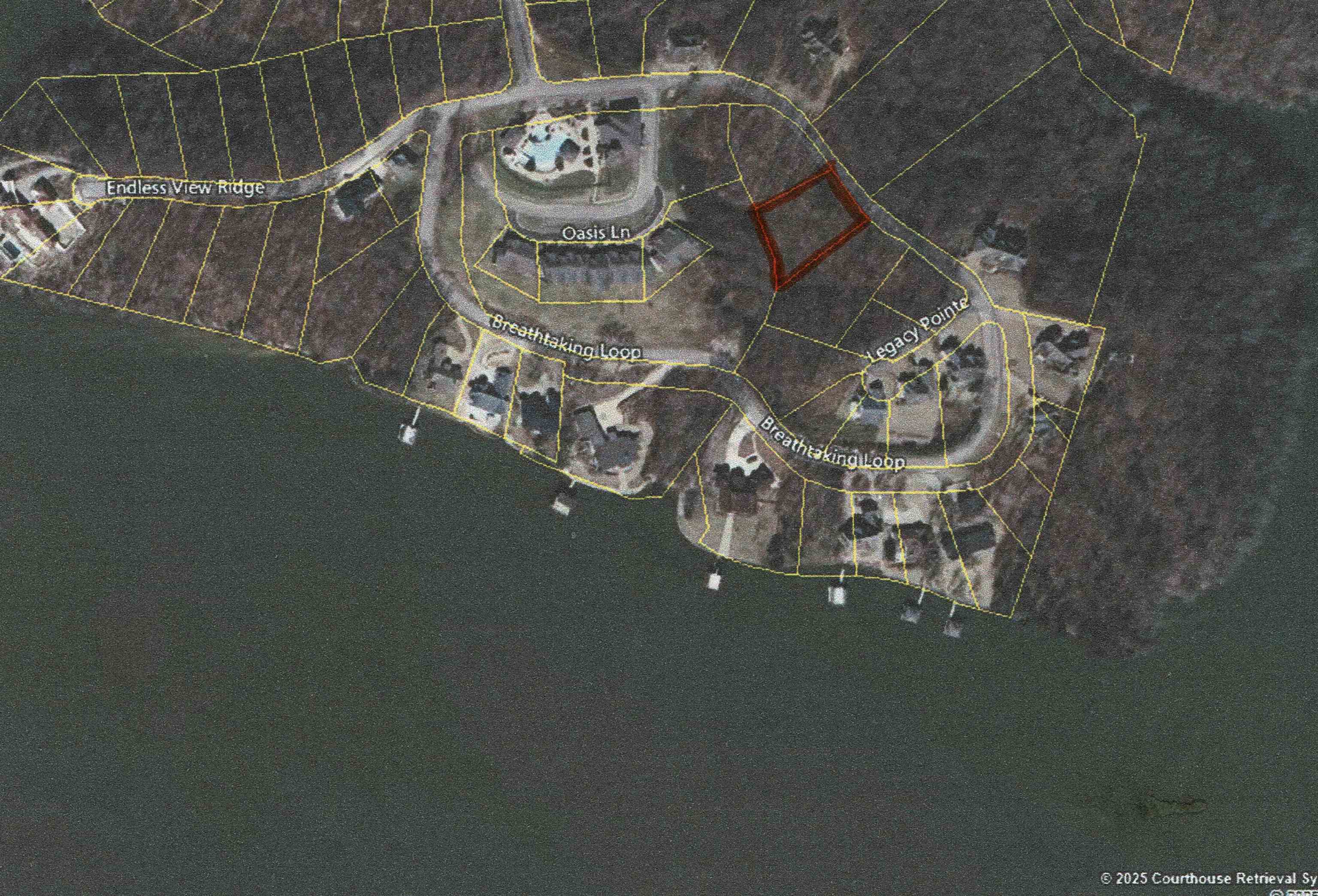 43 Breathtaking Loop Savannah, TN 38372 - Photo 20 of 21 a view of a livingroom with furniture