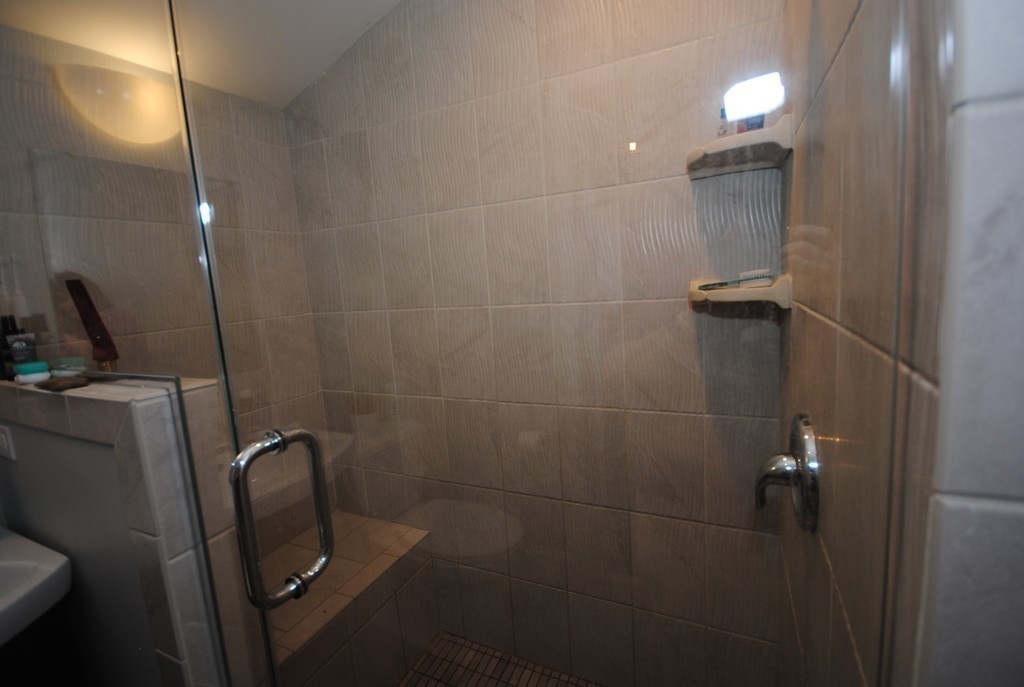 44 Marble Road Sutton, MA 01590 - Photo 12 of 30 a bathroom with a shower