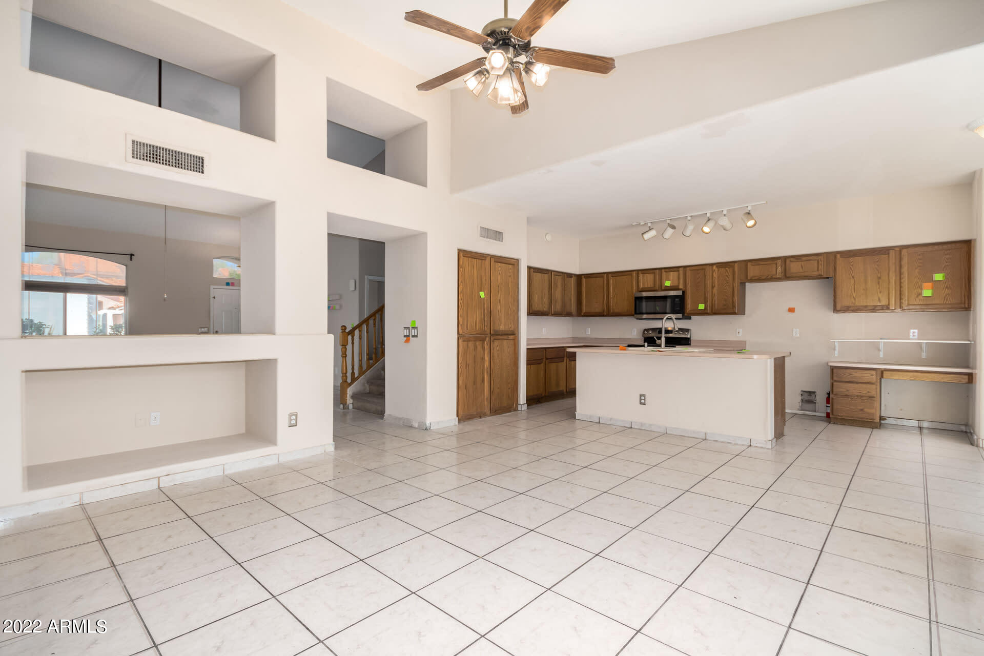 1209 East St John Road Phoenix, AZ 85022 - Photo 14 of 44 Listing_1077041_Photo_38_ID412612322
