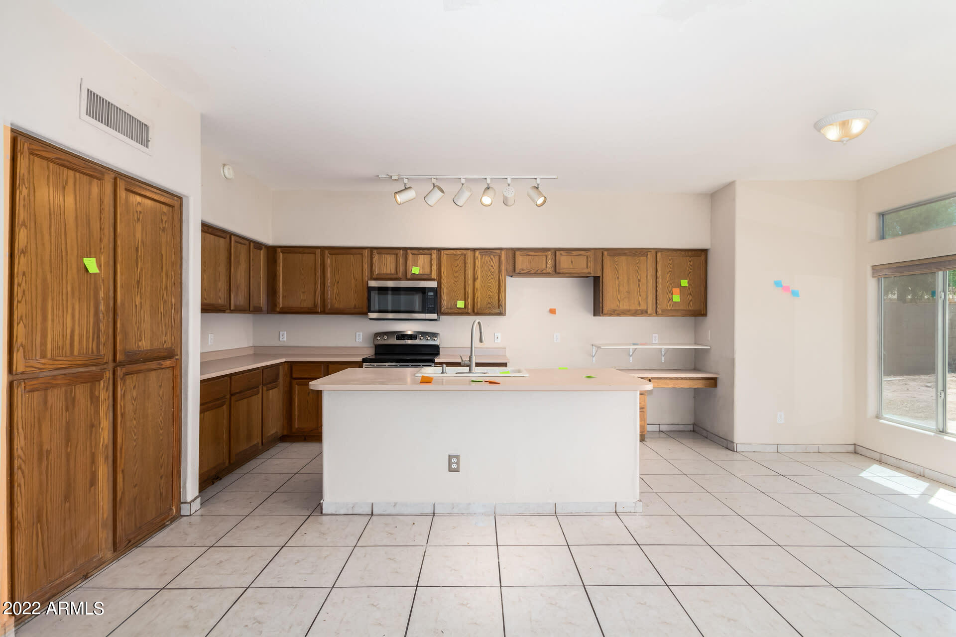 1209 East St John Road Phoenix, AZ 85022 - Photo 17 of 44 Listing_1077041_Photo_41_ID412612325