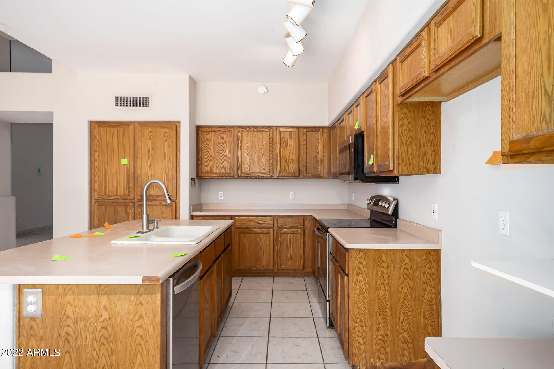 1209 East St John Road Phoenix, AZ 85022 - Photo 21 of 44 Listing_1077041_Photo_45_ID412612329