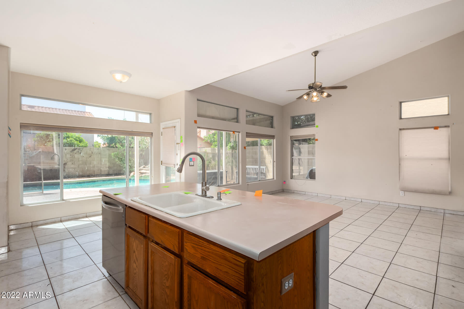 1209 East St John Road Phoenix, AZ 85022 - Photo 22 of 44 Listing_1077041_Photo_46_ID412612330