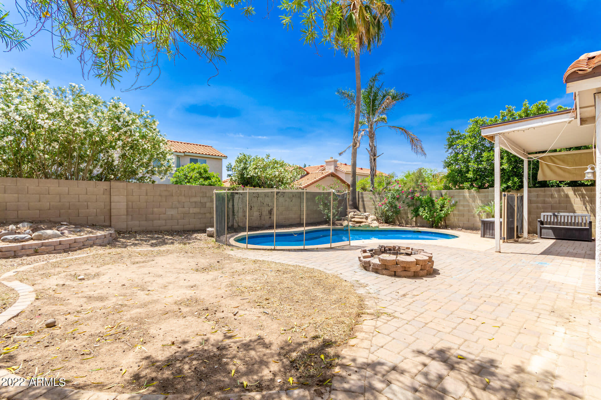 1209 East St John Road Phoenix, AZ 85022 - Photo 35 of 44 Listing_1077041_Photo_68_ID412612394