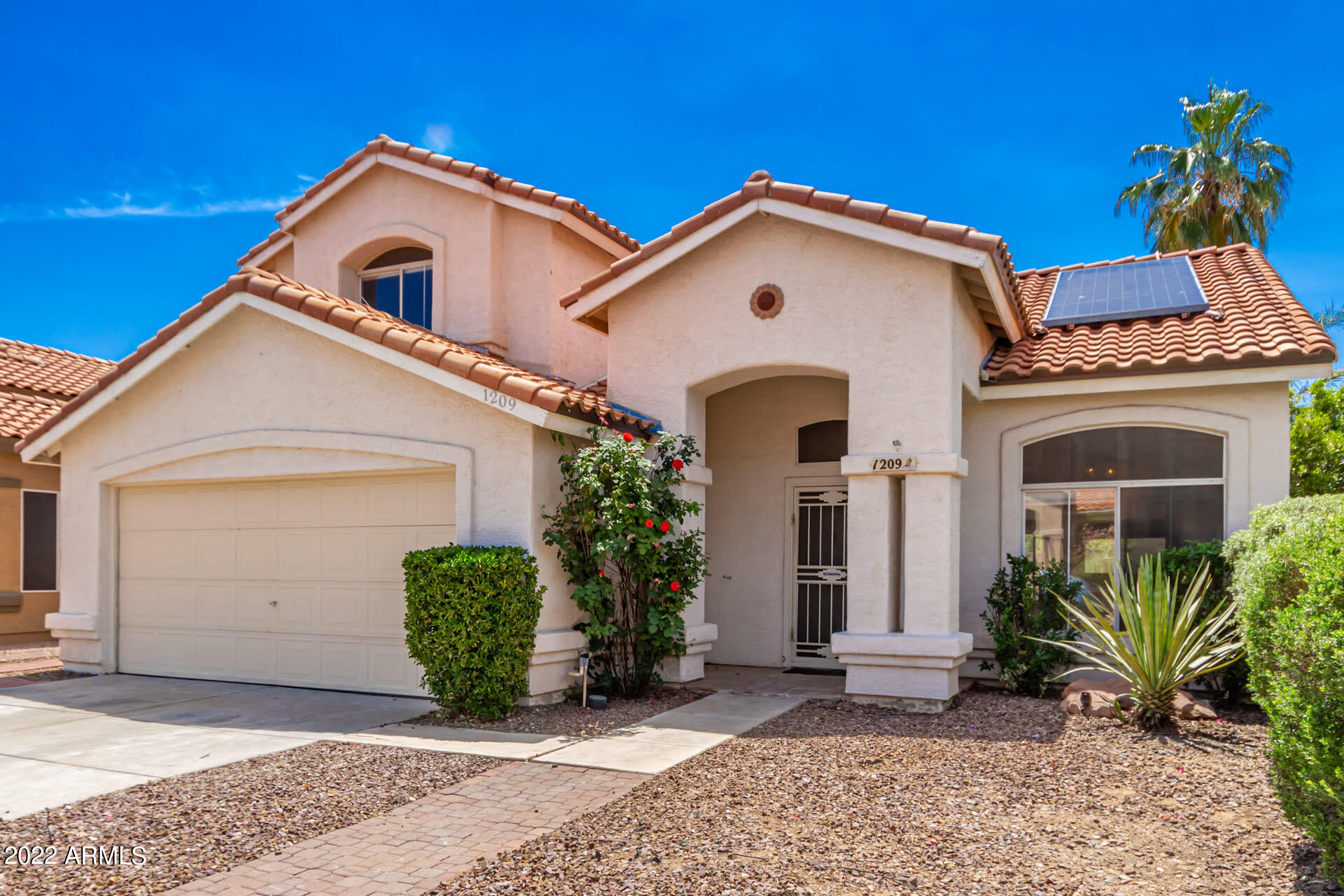 1209 East St John Road Phoenix, AZ 85022 - Photo 6 of 44 Listing_1077041_Photo_30_ID412612314