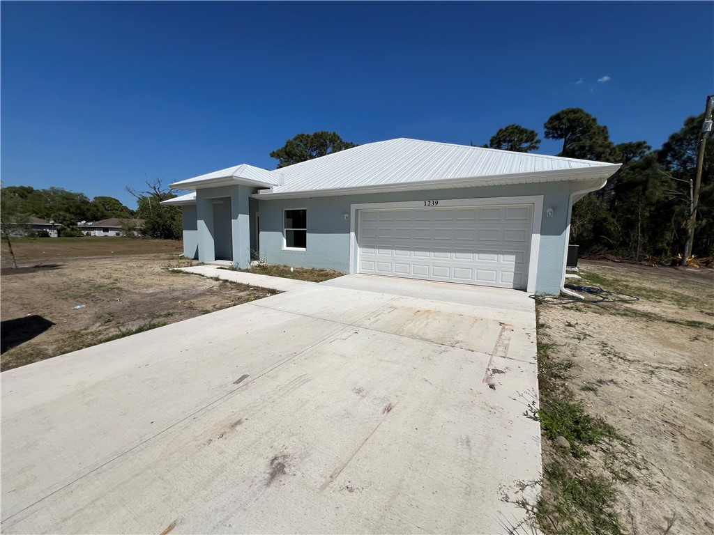 1239 Schumann Drive Sebastian, FL 32958 - Photo 10 of 15
