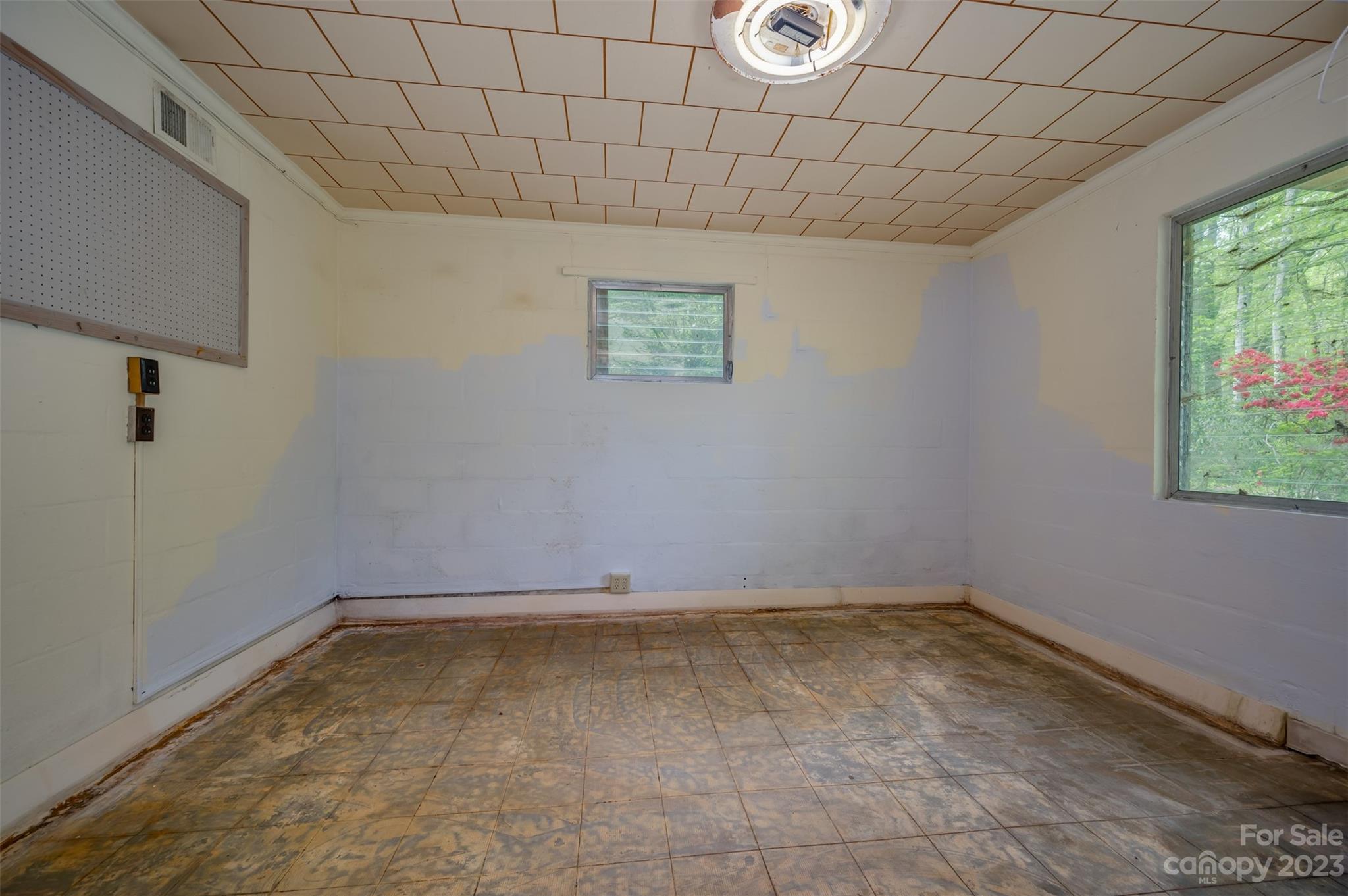 750 Braewick Road Tryon, NC 28782 - Photo 38 of 48